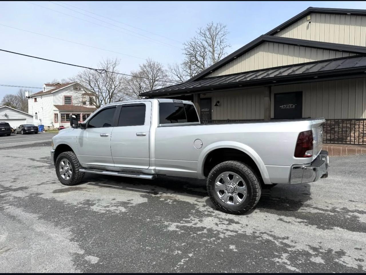 RAM 3500 SLT Crew Cab LWB 4WD 2016