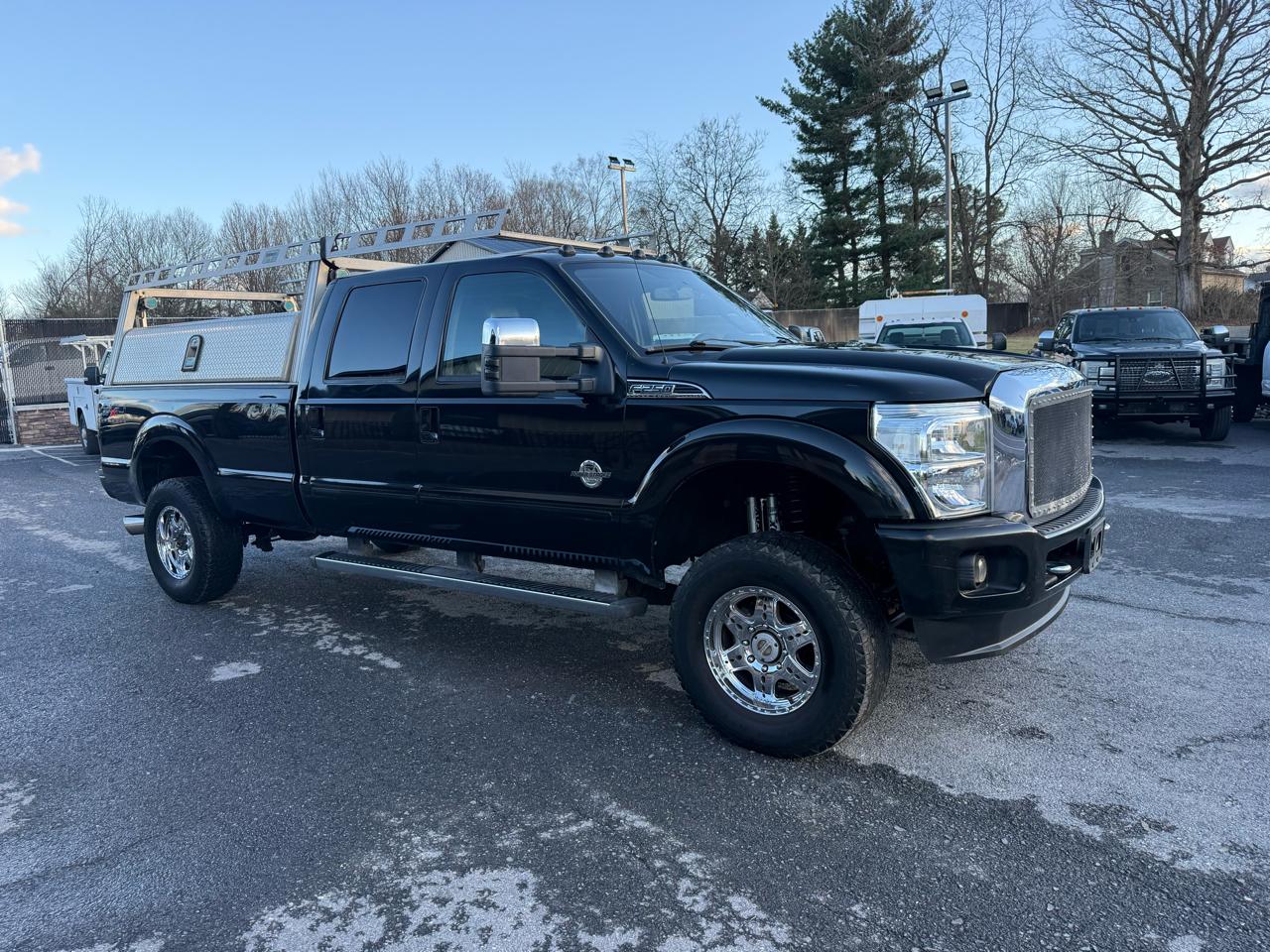 Ford F-250 SD Lariat Crew Cab Long Bed 4WD 2011