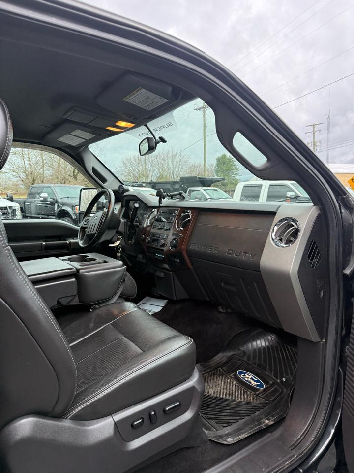 Ford F-250 SD Lariat SuperCab 4WD 2011