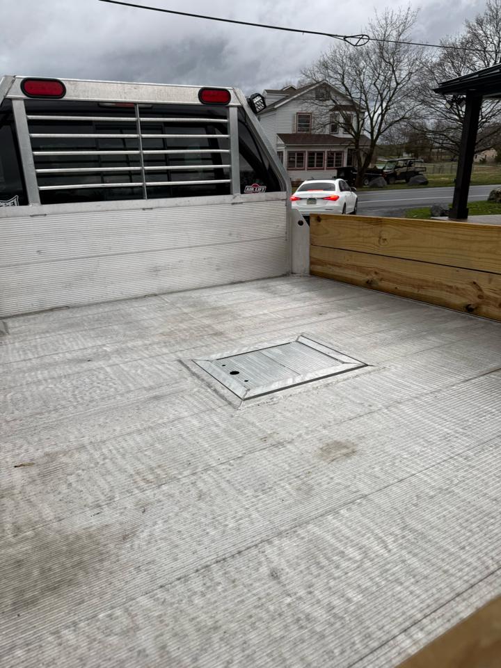 Ford F-250 SD Lariat SuperCab 4WD 2011