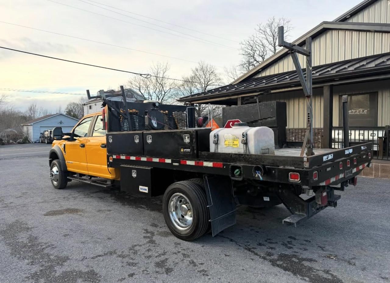 Ford F-550 Crew Cab DRW 4WD 2019