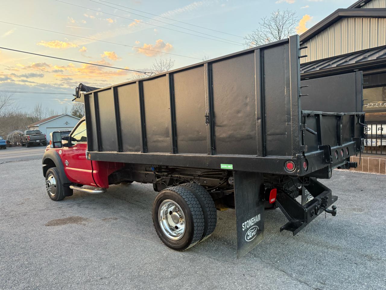 Ford F-550 Regular Cab DRW 4WD 2011