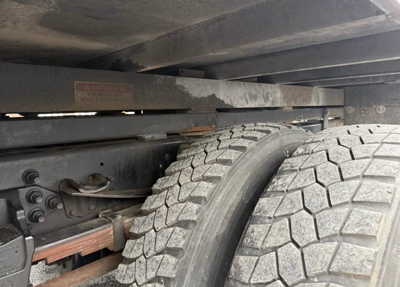 Ford F-750 SuperCab 2WD DRW 2017