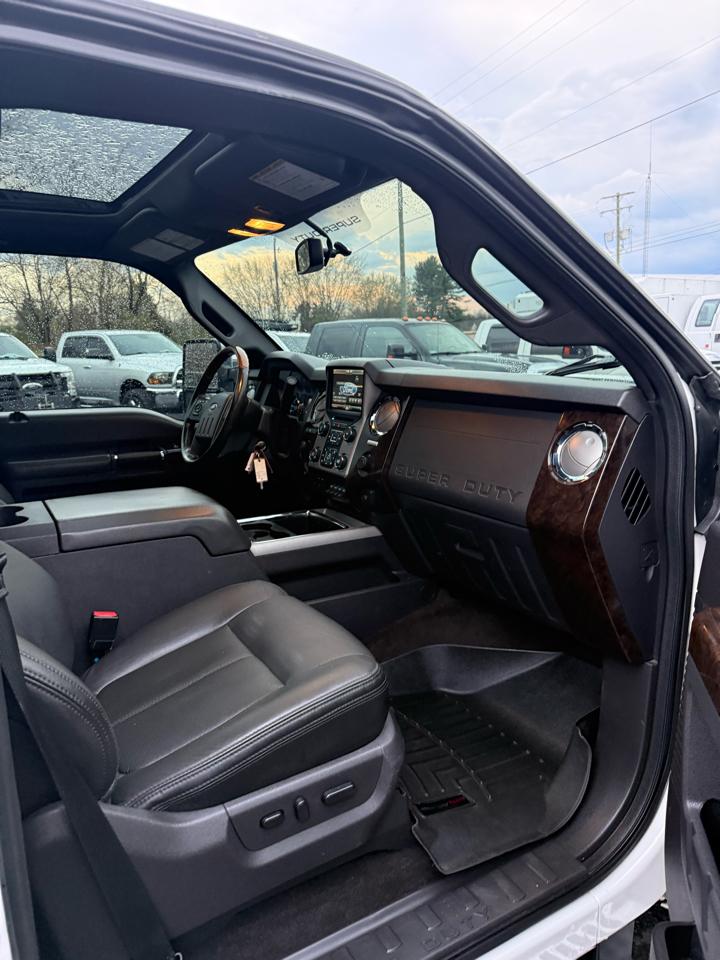 Ford F-350 SD Platinum Crew Cab 4WD 2016