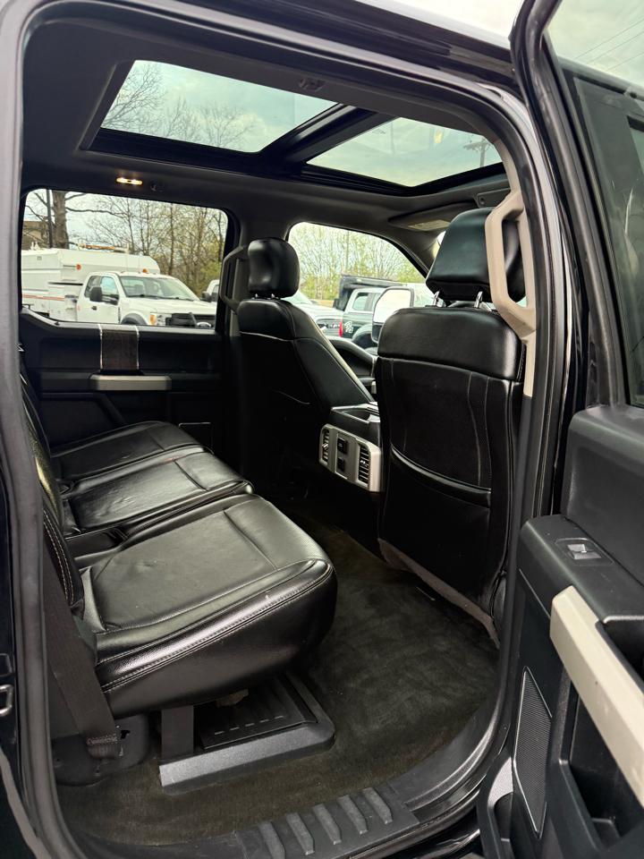 Ford F-250 SD Lariat Crew Cab 4WD 2017