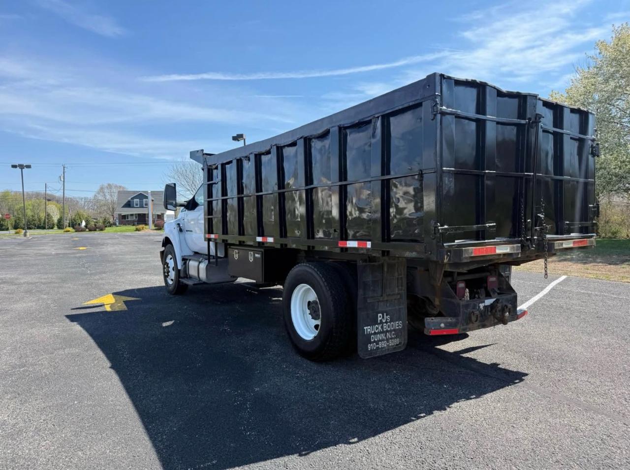 Ford F-750 Regular Cab 2WD DRW 2018