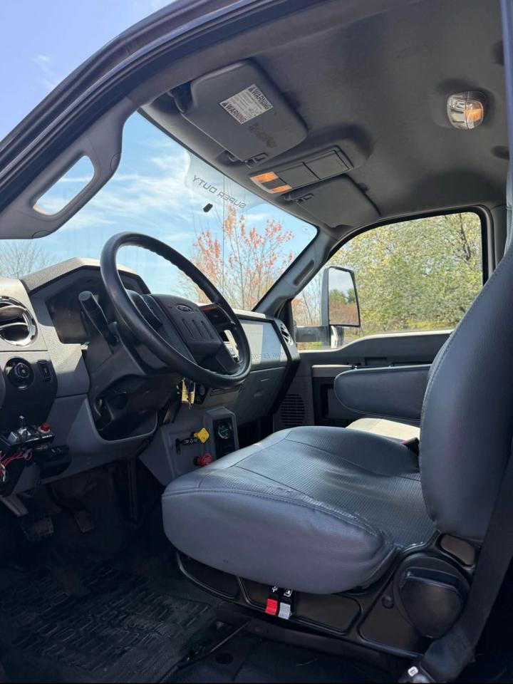 Ford F-750 Regular Cab 2WD DRW 2018