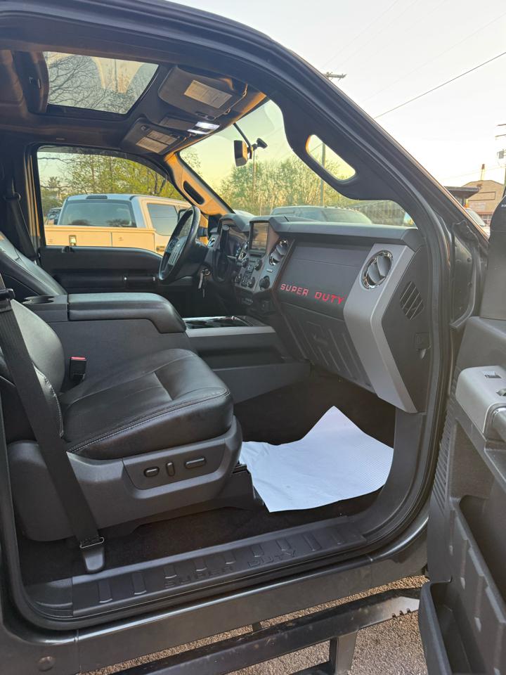 Ford F-250 SD Lariat Crew Cab 4WD 2016