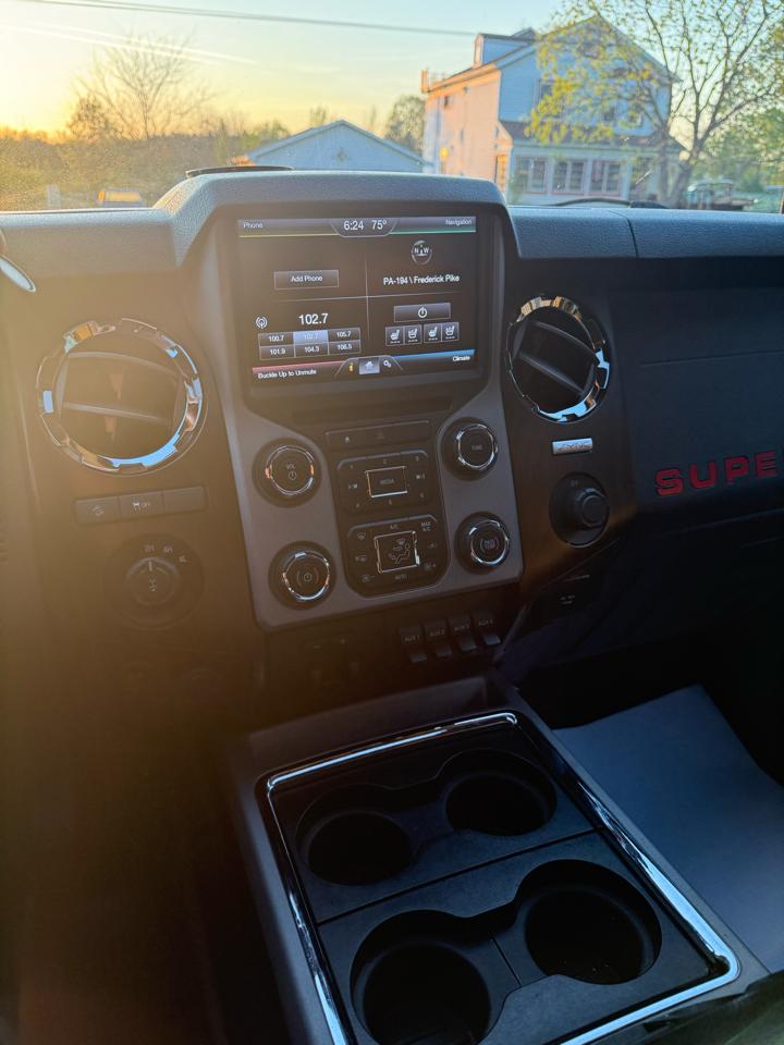 Ford F-250 SD Lariat Crew Cab 4WD 2016