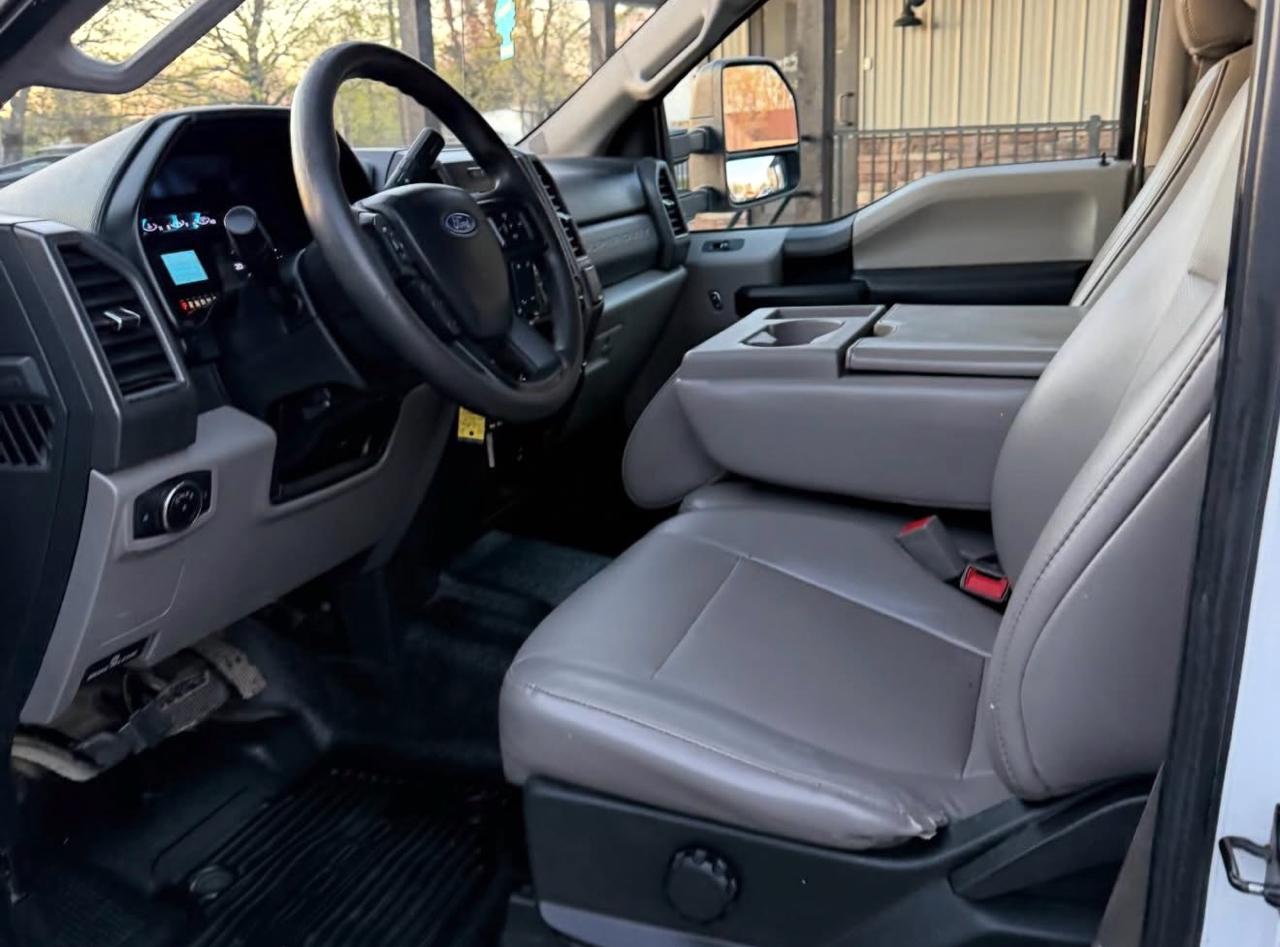 Ford F-550 Crew Cab DRW 4WD 2019