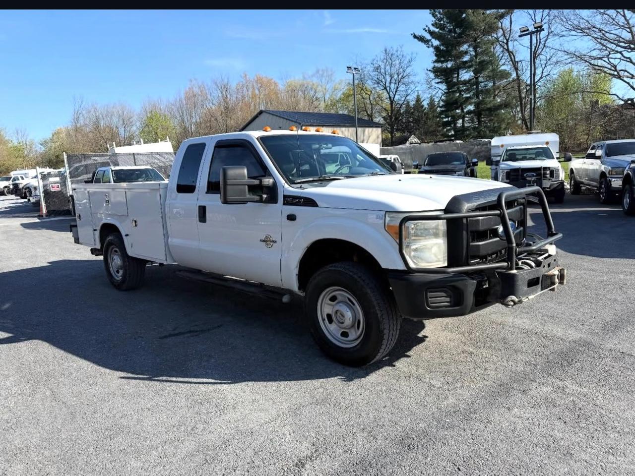 Ford F-350 SD XLT SuperCab Long Bed 4WD 2012