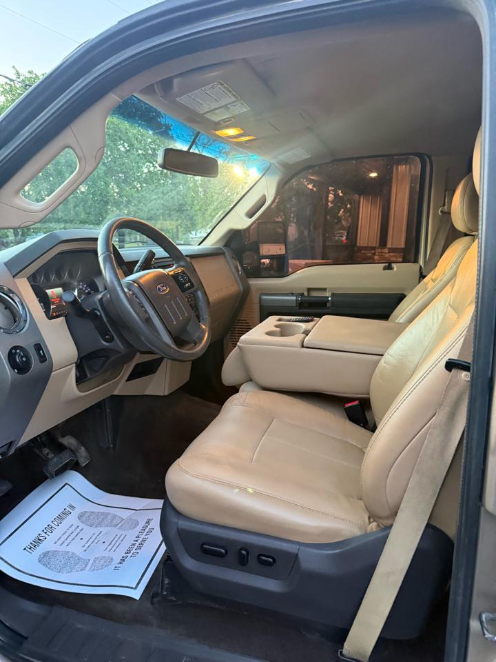 Ford F-350 SD Lariat Crew Cab Long Bed 4WD 2011