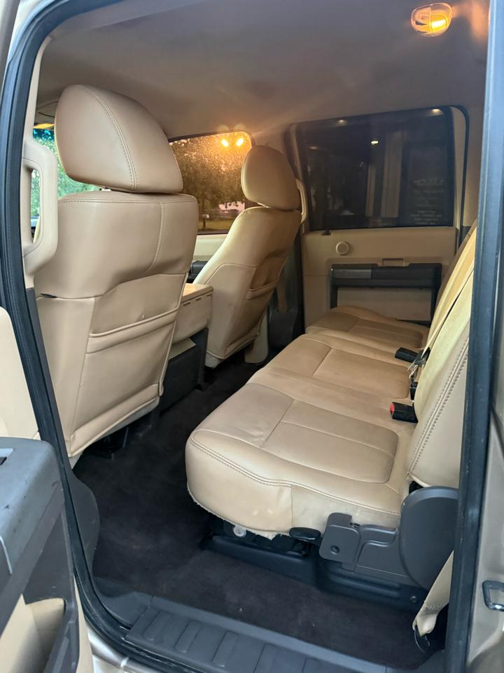 Ford F-350 SD Lariat Crew Cab Long Bed 4WD 2011