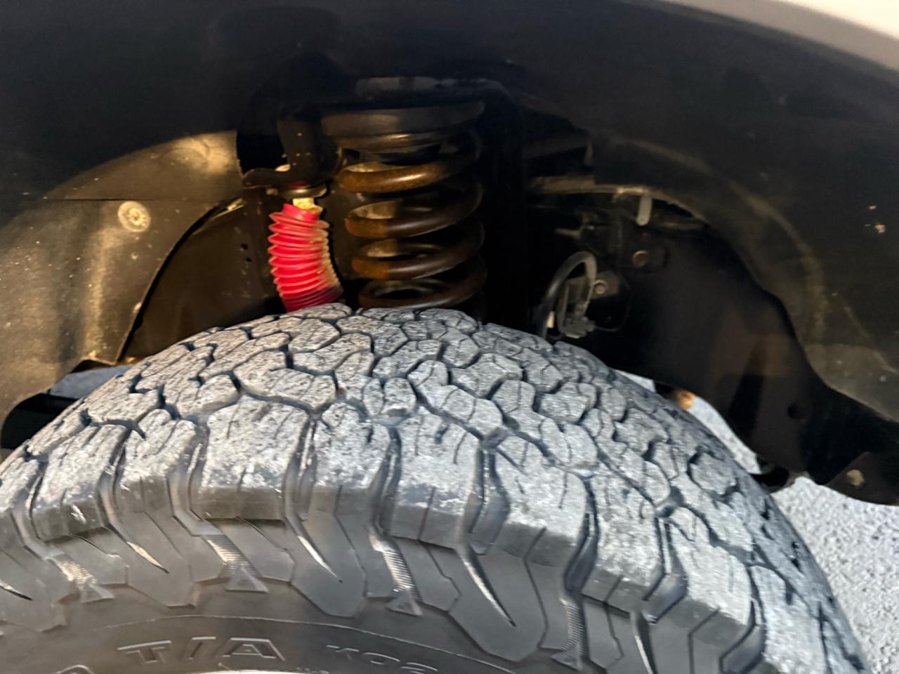 Ford F-350 SD Lariat Crew Cab Long Bed 4WD 2011