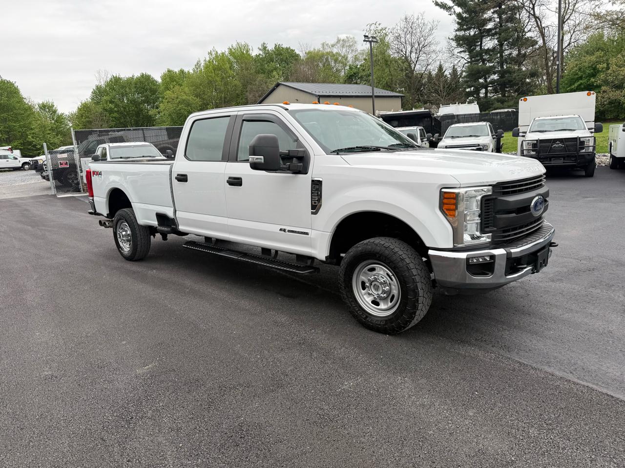 Ford F-350 SD XL Crew Cab Long Bed 4WD 2018