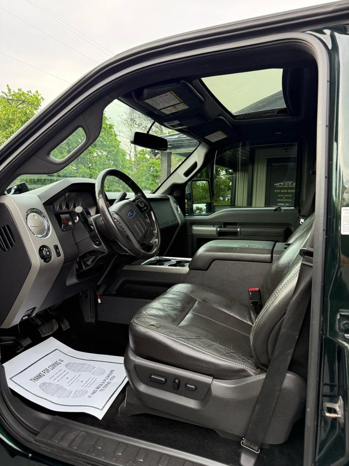 Ford F-350 SD Lariat Crew Cab Long Bed 4WD 2012