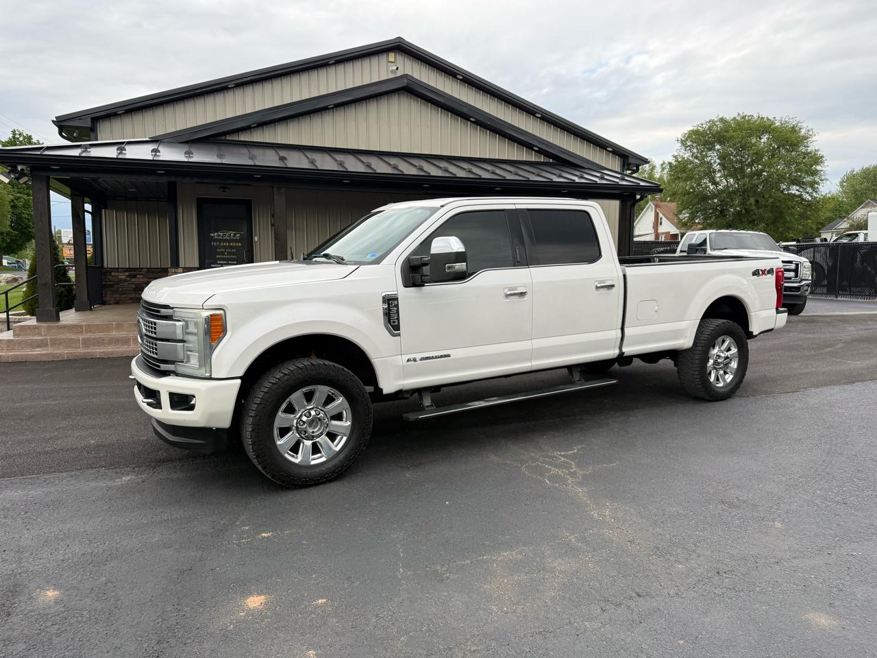 Ford F-350 SD Platinum Crew Cab 4WD 2017