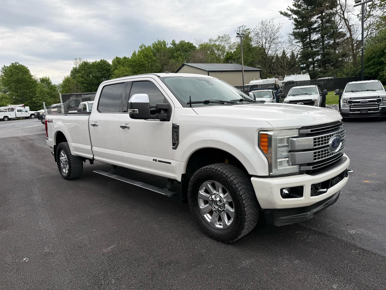 Ford F-350 SD Platinum Crew Cab 4WD 2017