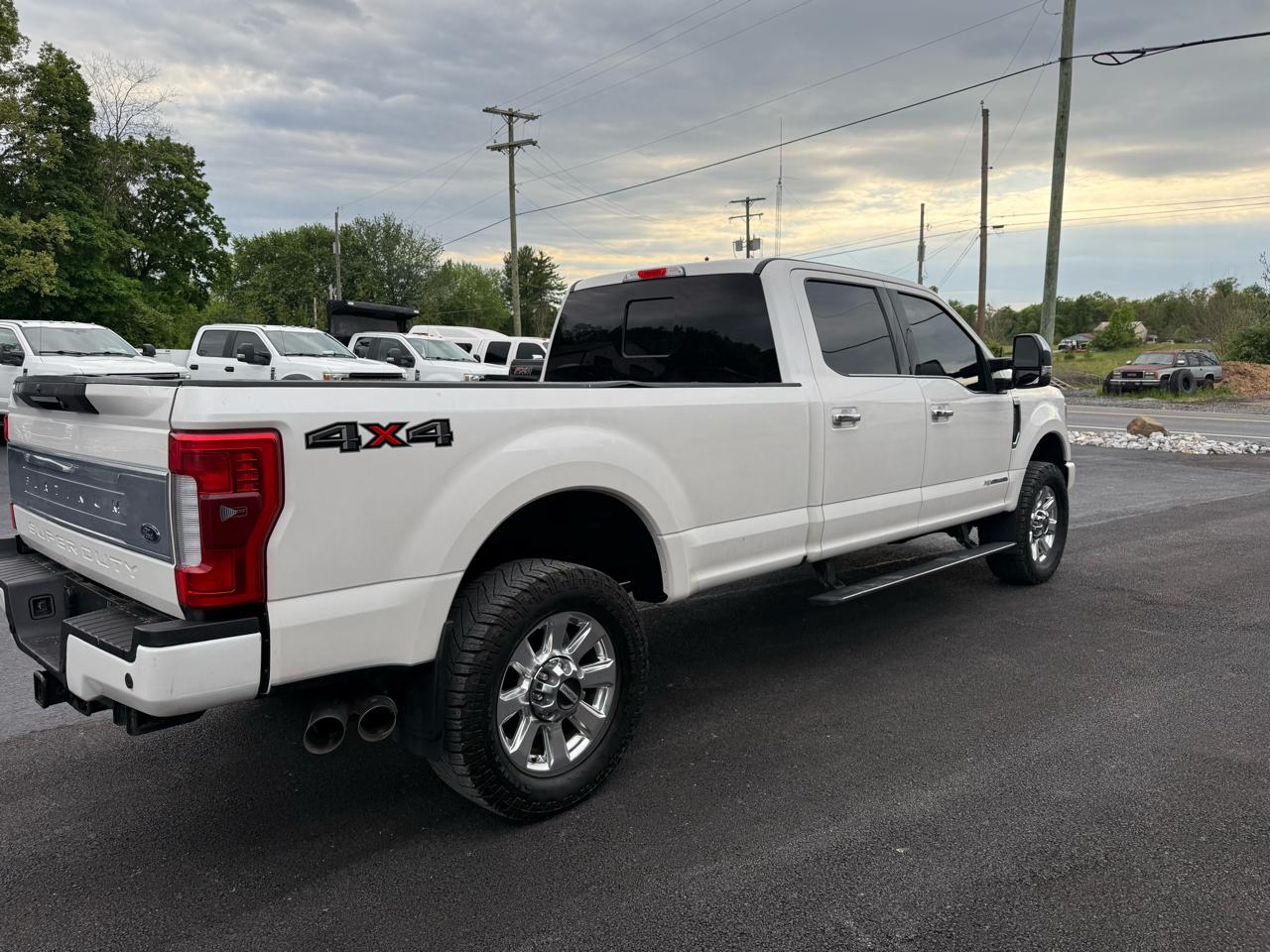Ford F-350 SD Platinum Crew Cab 4WD 2017