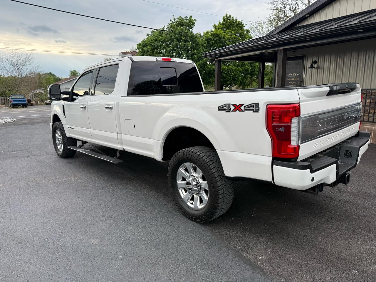 Ford F-350 SD Platinum Crew Cab 4WD 2017