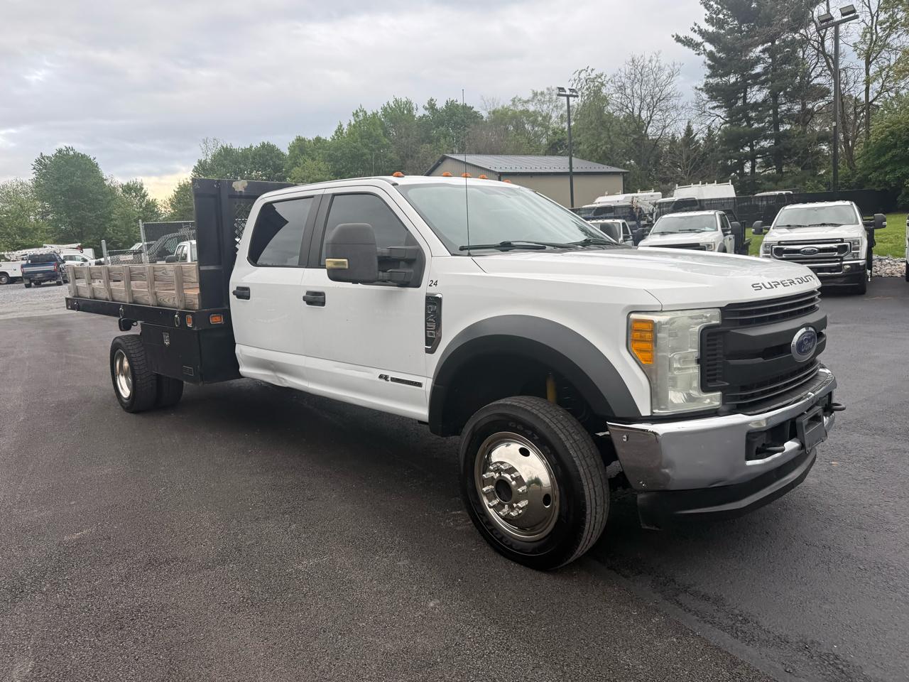 Ford F-450 SD XL Crew Cab DRW 4WD 2017