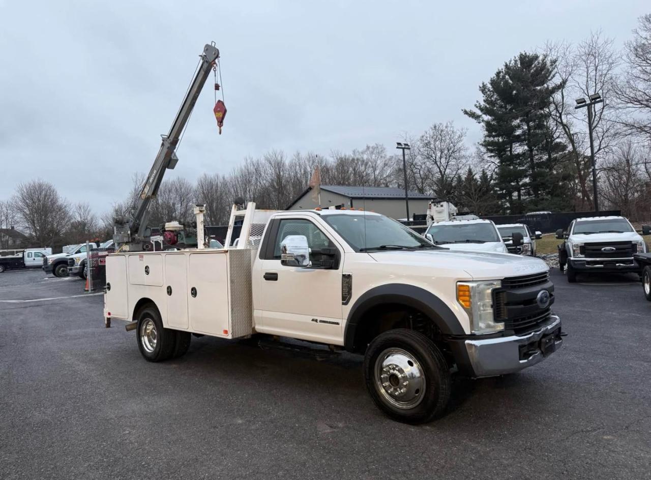 Ford F-550 Regular Cab DRW 4WD 2017