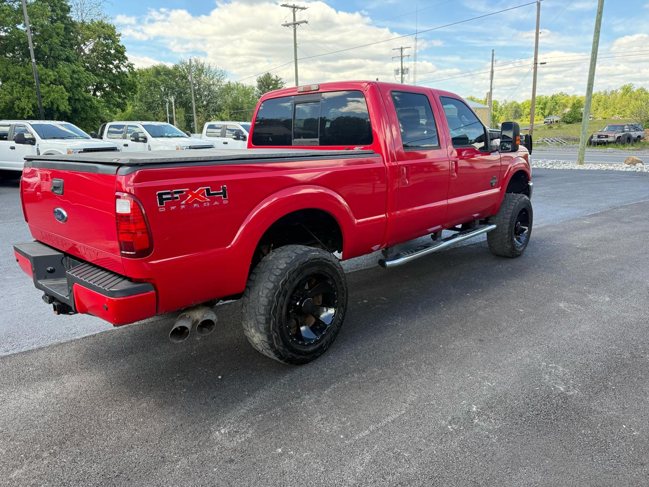 Ford F-250 SD Lariat Crew Cab 4WD 2011