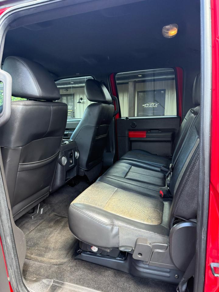 Ford F-250 SD Lariat Crew Cab 4WD 2011