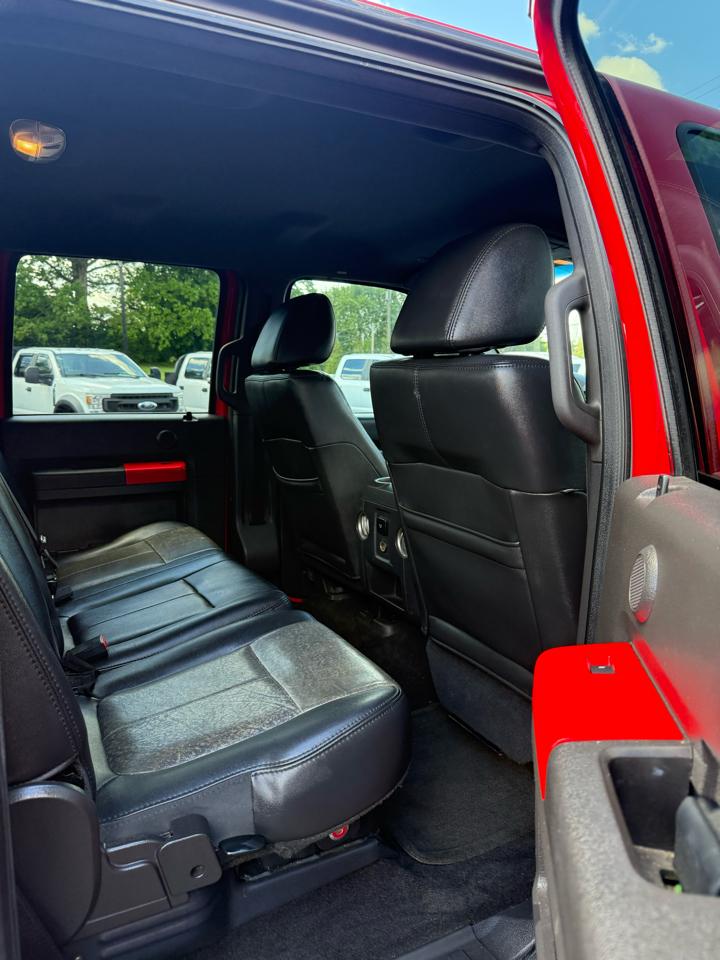 Ford F-250 SD Lariat Crew Cab 4WD 2011