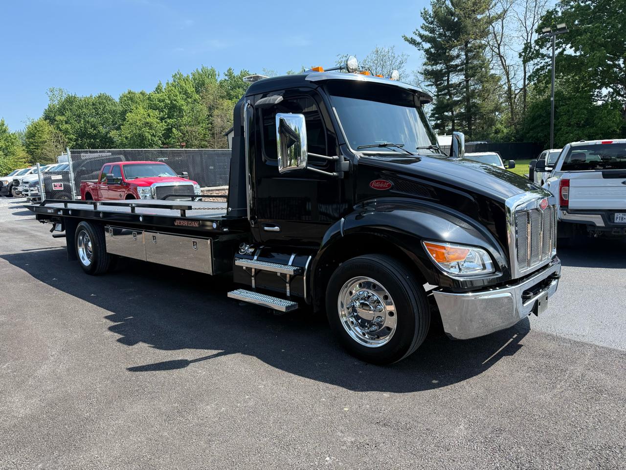 Peterbilt 536  2024