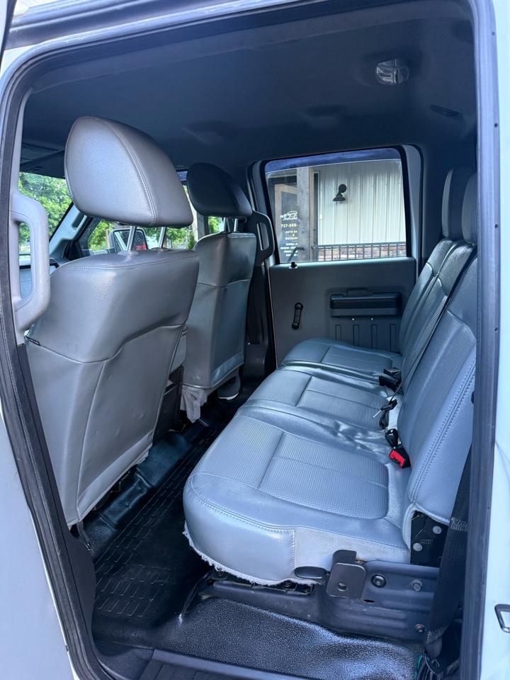 Ford F-550 Crew Cab DRW 4WD 2016