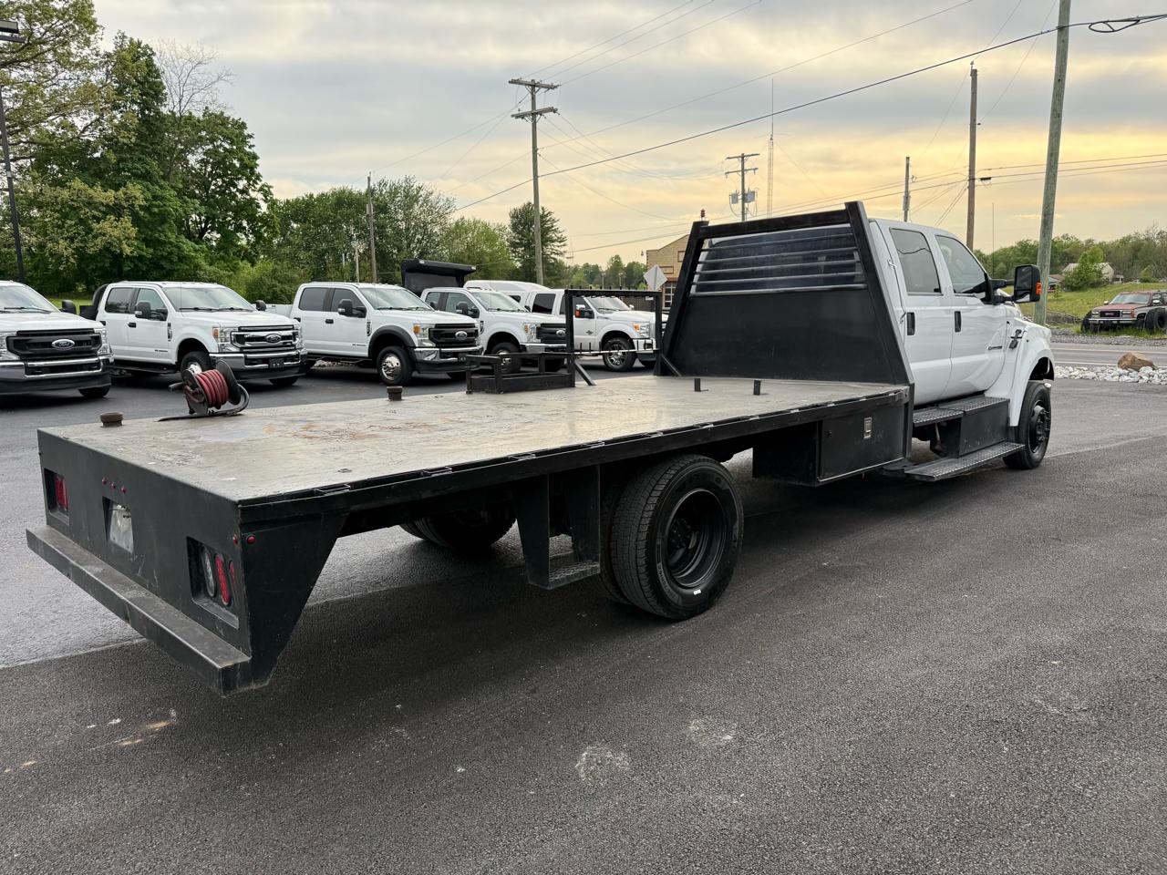 Ford F-650 Crew Cab 2WD DRW 2018