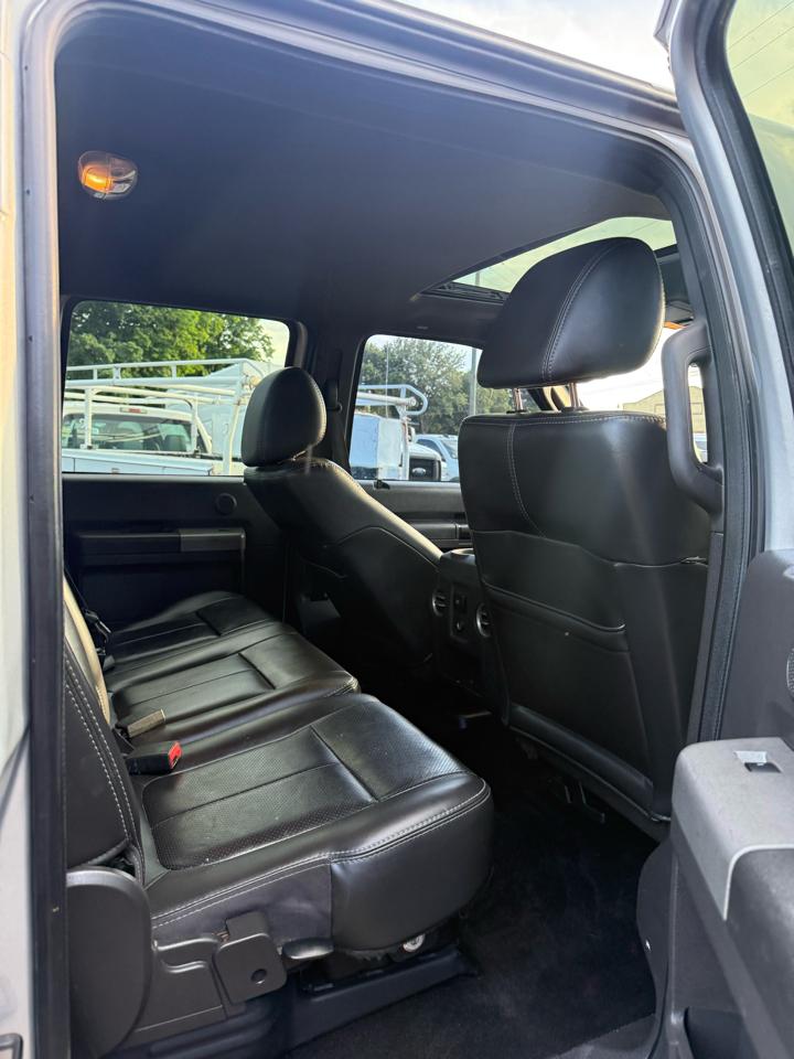 Ford F-250 SD Lariat Crew Cab Long Bed 4WD 2011