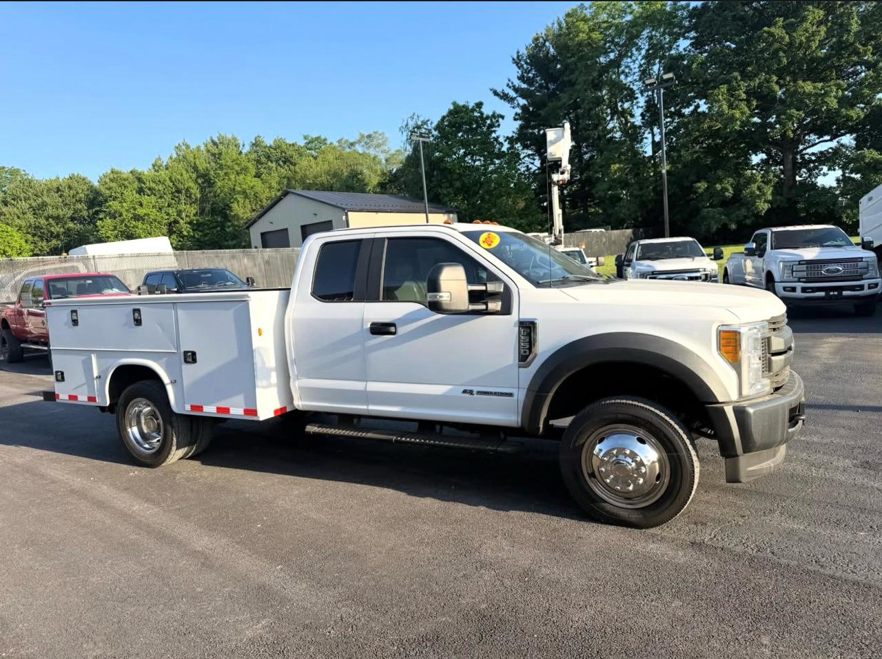 Ford F-550 SuperCab DRW 4WD 2017