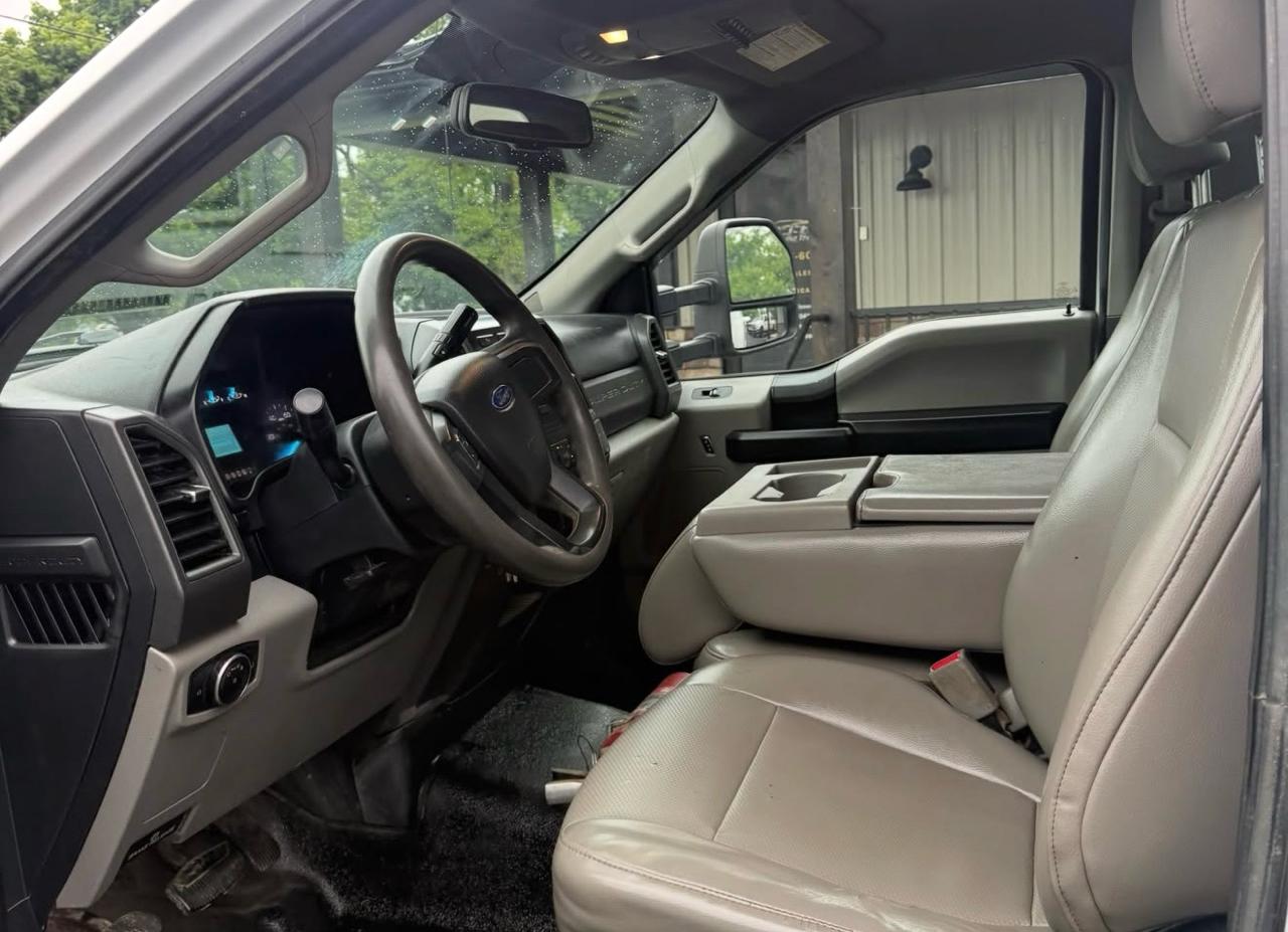 Ford F-350 SD XLT DRW 4WD 2017
