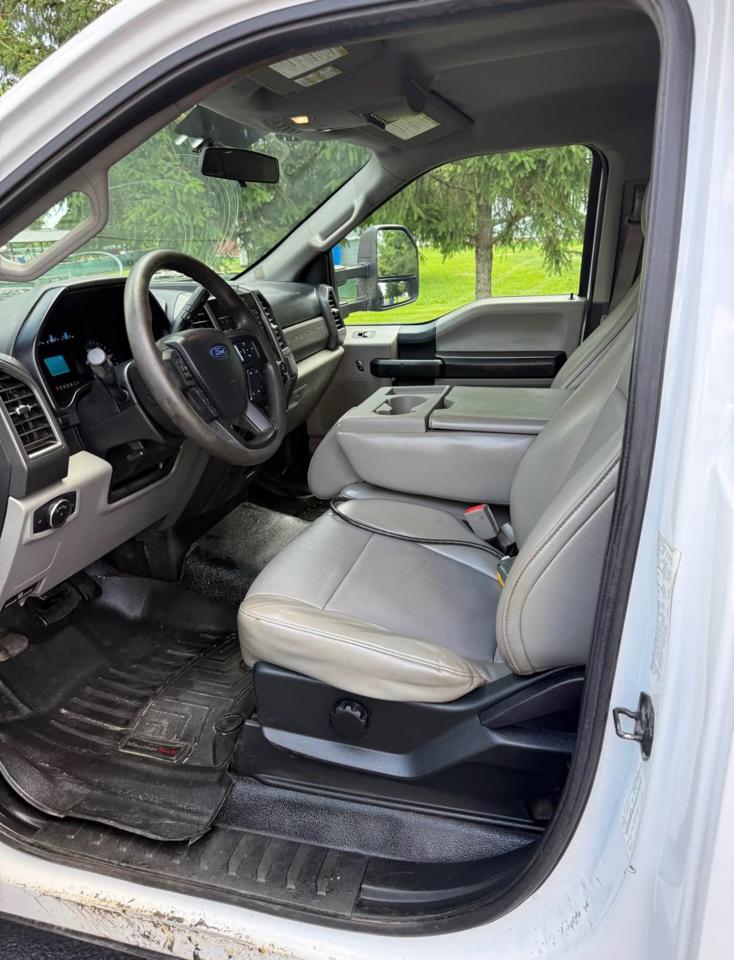 Ford F-350 SD XL DRW 2WD 2018