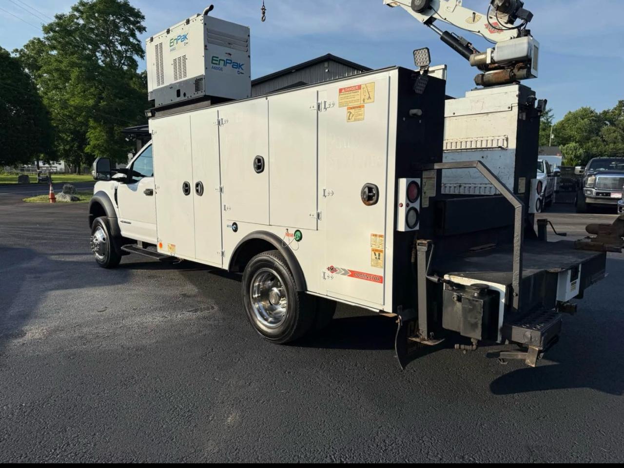 Ford F-550 Regular Cab DRW 2WD 2017