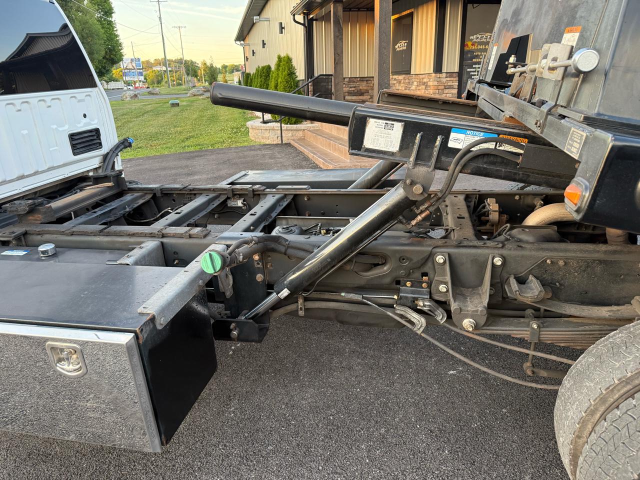 Ford F-550 Regular Cab DRW 4WD 2021