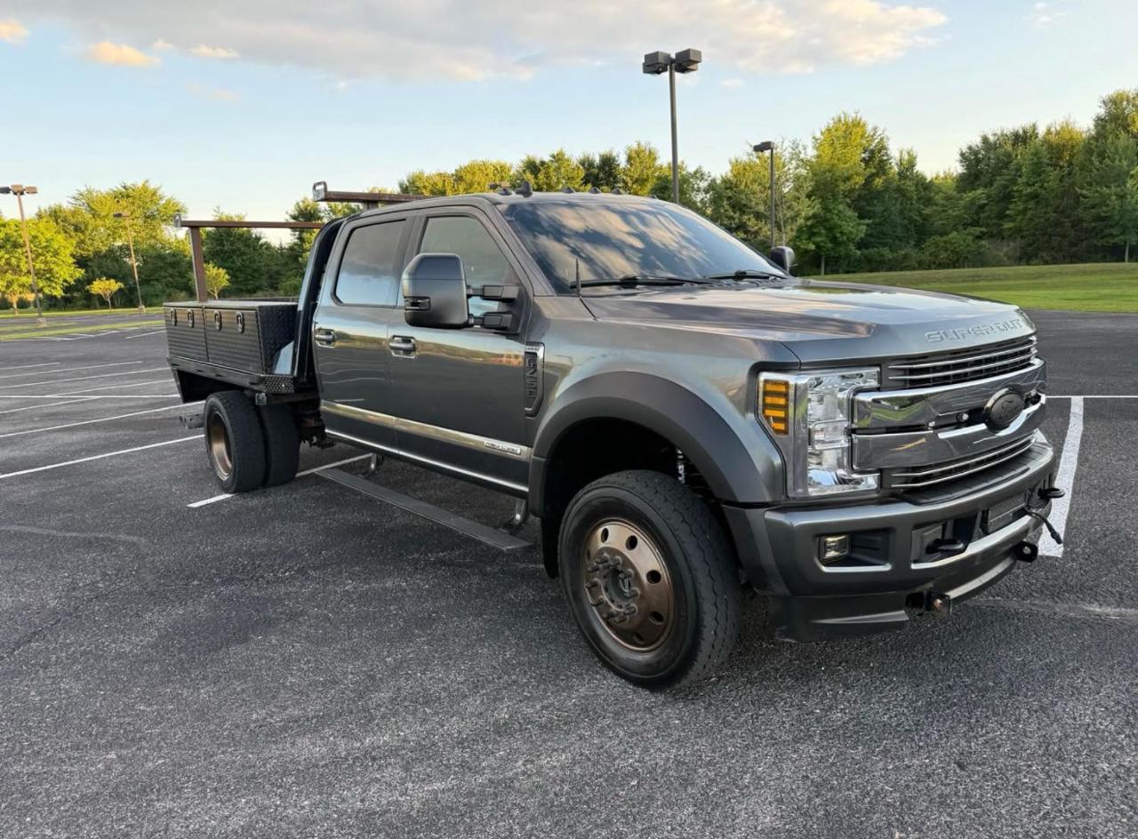 Ford F-450 SD Lariat Crew Cab DRW 4WD 2019