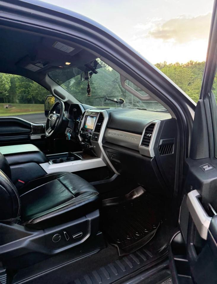 Ford F-450 SD Lariat Crew Cab DRW 4WD 2019