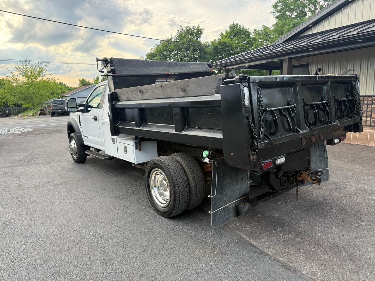 Ford F-550 Regular Cab DRW 2WD 2017