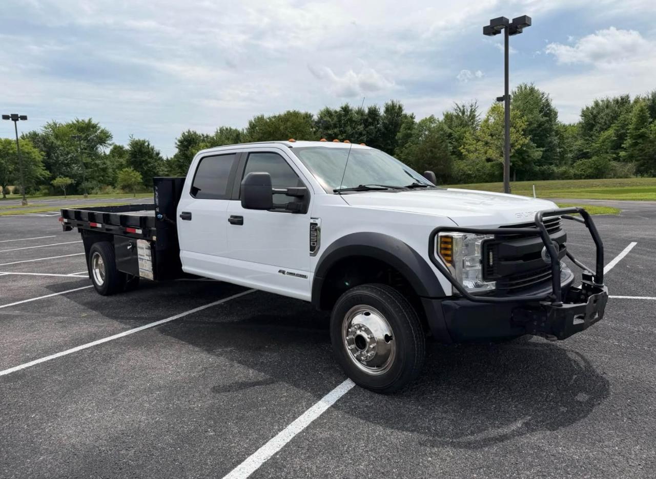 Ford F-550 Crew Cab DRW 4WD 2017