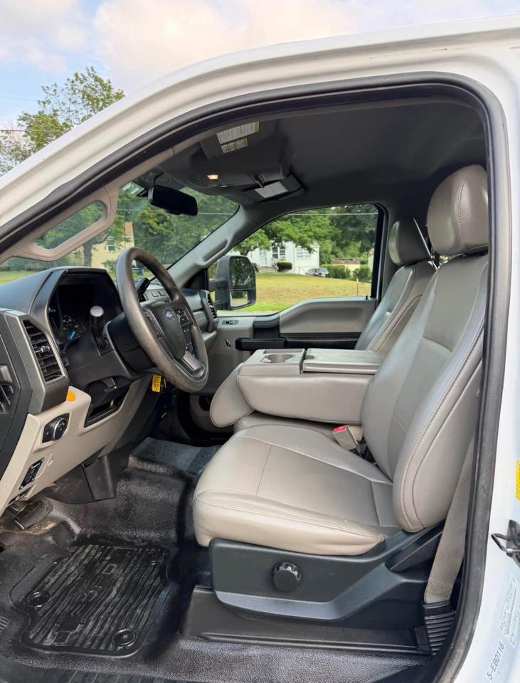 Ford F-550 Crew Cab DRW 4WD 2018