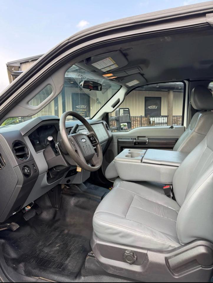 Ford F-550 SuperCab DRW 4WD 2015