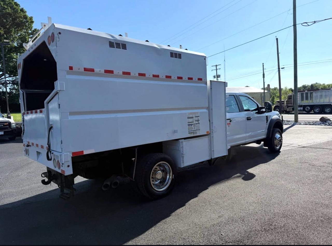 Ford F-550 Crew Cab DRW 4WD 2017