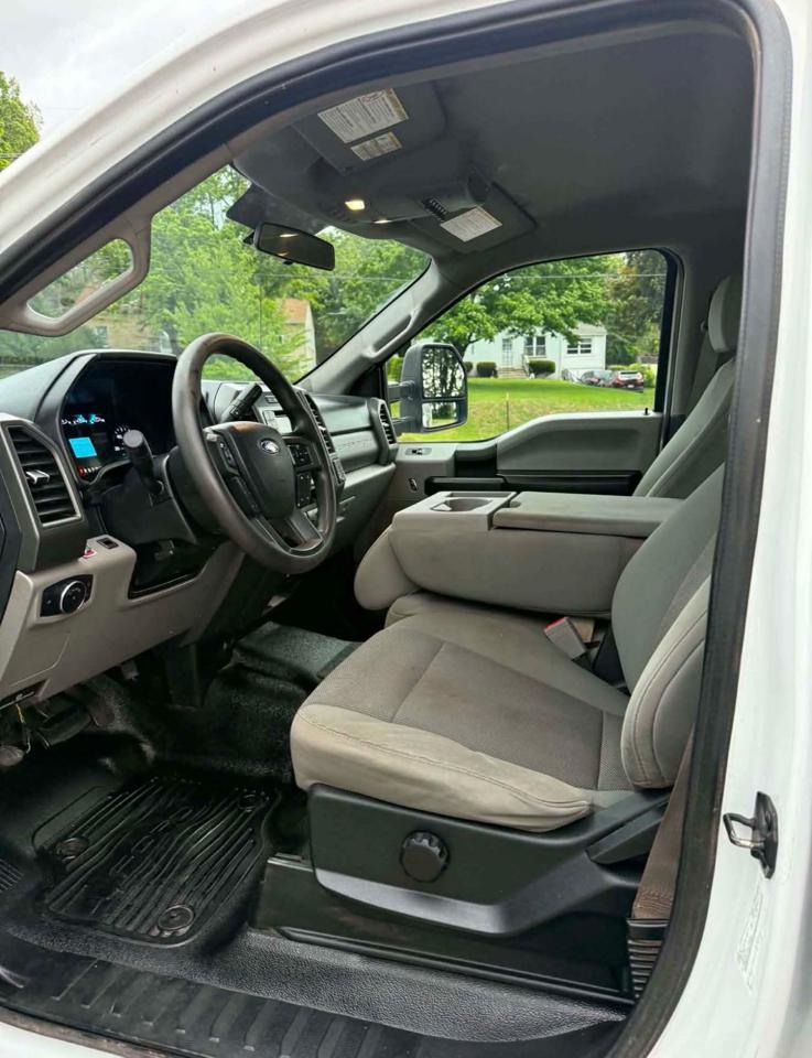 Ford F-550 Crew Cab DRW 4WD 2019