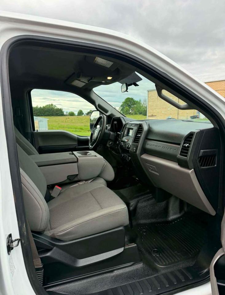 Ford F-550 Crew Cab DRW 4WD 2019