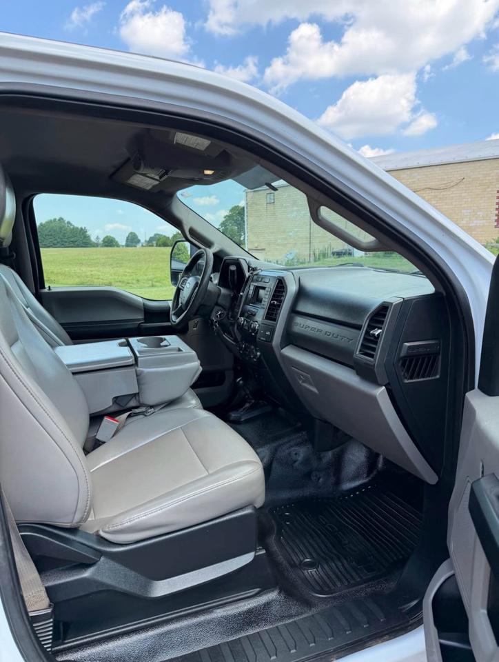 Ford F-450 SD Crew Cab DRW 4WD 2019