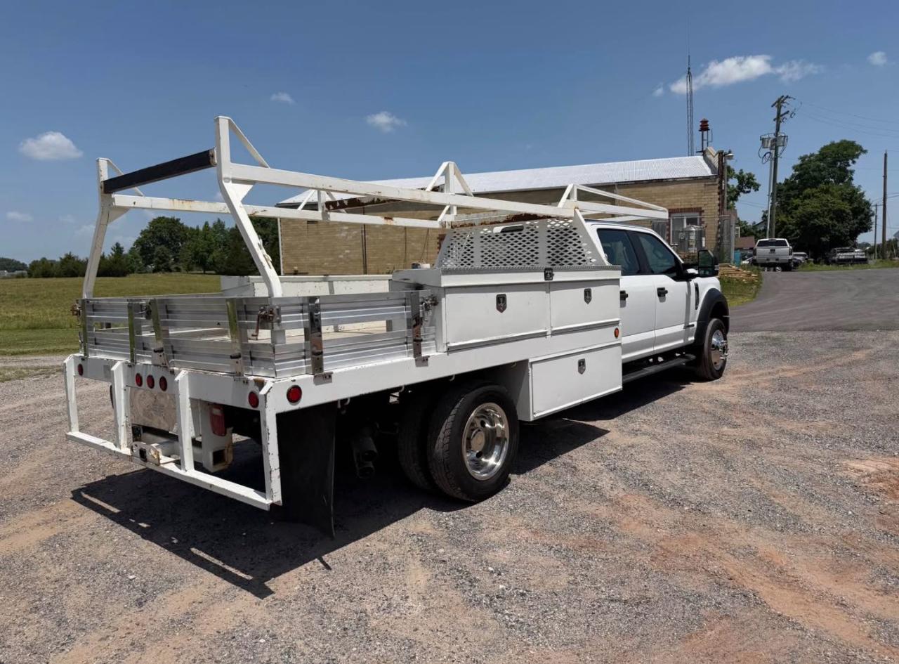 Ford F-550 Crew Cab DRW 4WD 2017