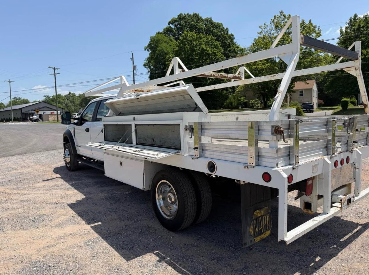 Ford F-550 Crew Cab DRW 4WD 2017